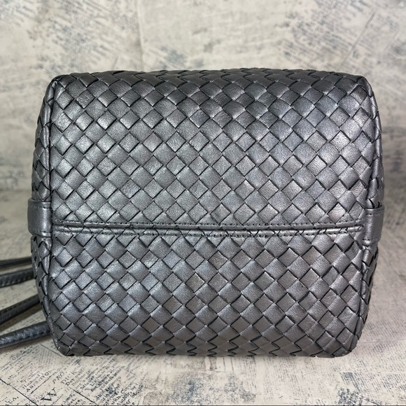 Vintage GANSON Small Grey Silver  Woven Leather Crossbody/shoulder  bag - Picture 6 of 12